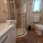 Kovacicek 5 *