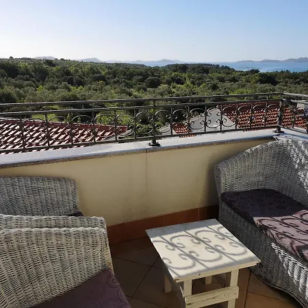 Kovacicek 5 Apartment Biograd Na Moru