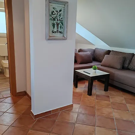 Kovacicek 5 Apartment